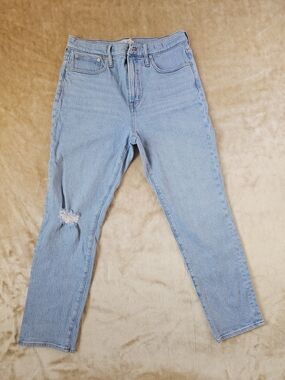 Madewell Light Blue High-Rise Mom Jeans with Distressed Knee